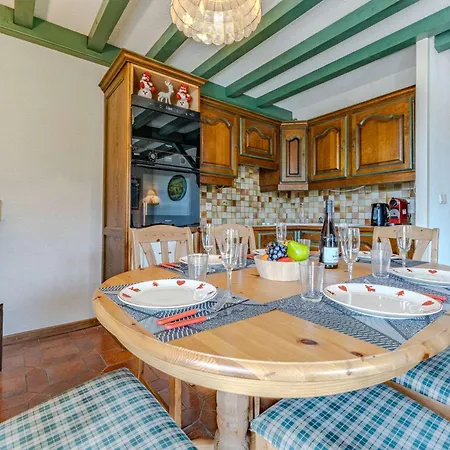 Comfort With Balcony Access And Parking Appartement